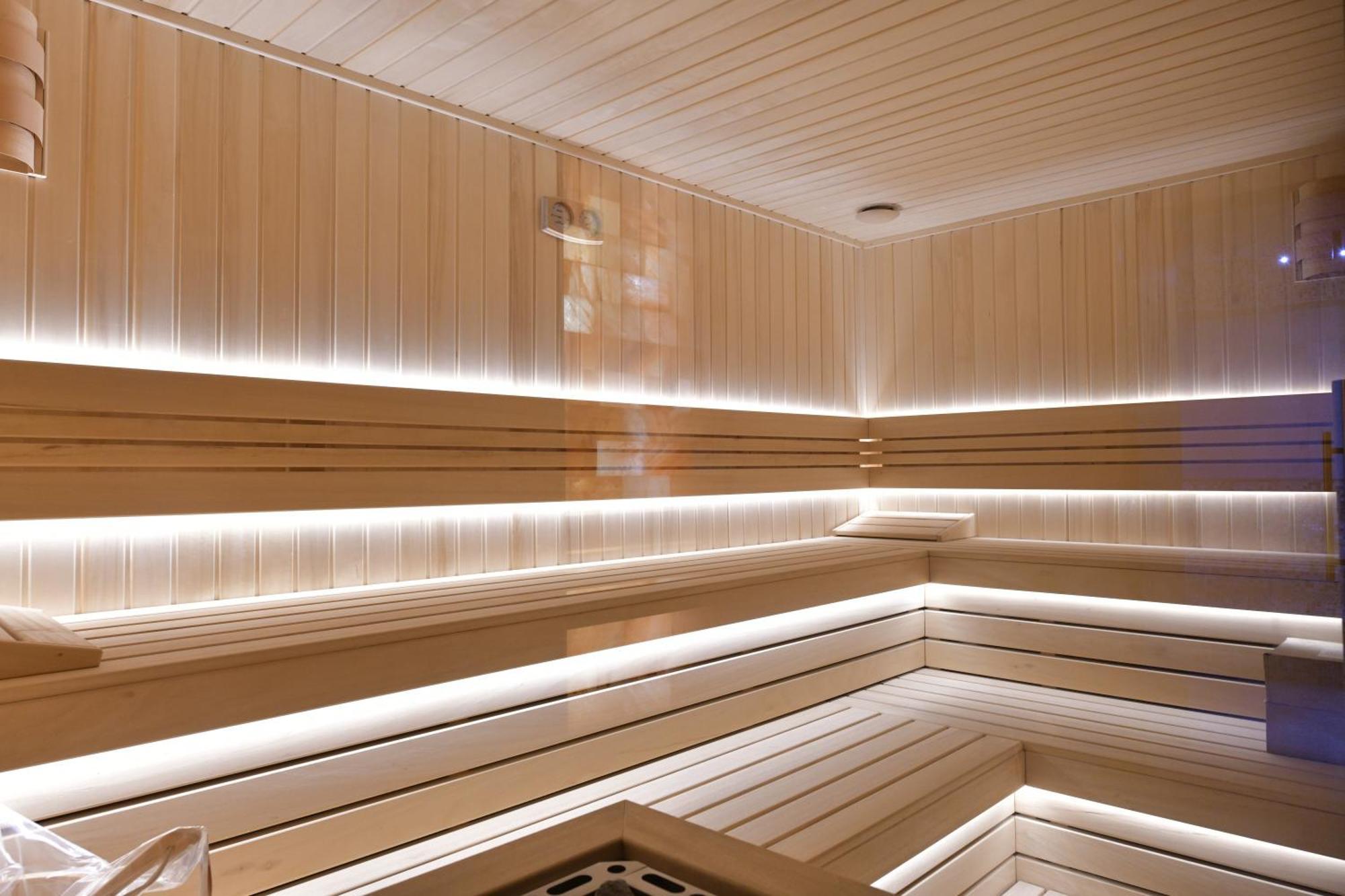 רומה Royal Wellness And Spa מראה חיצוני תמונה